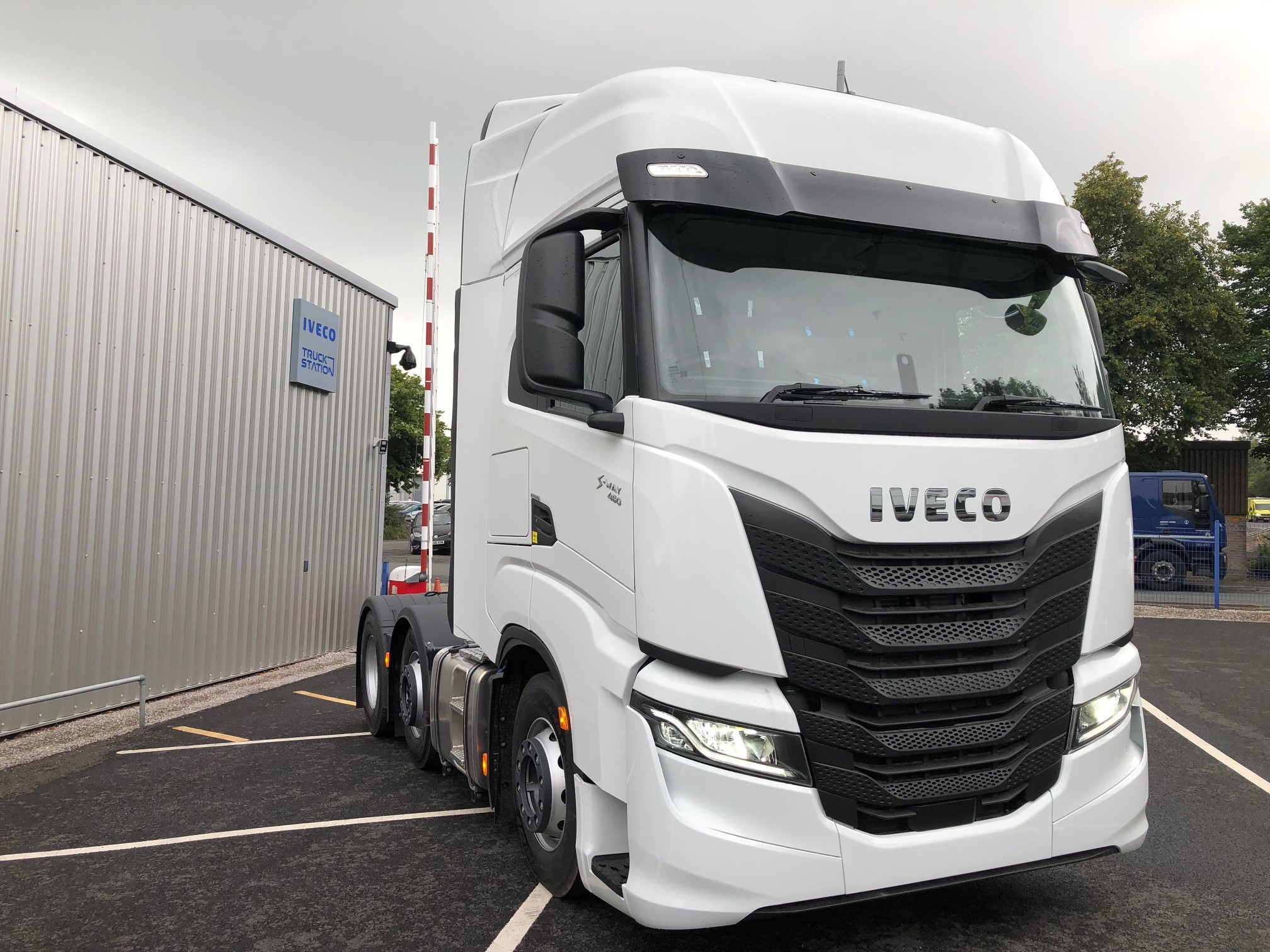 Brand New Iveco S-Way AS440S46TX/P Thumbnail